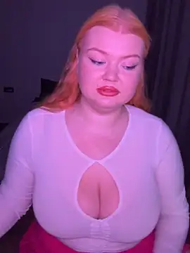 Snapshot of _Adele_Moor_ chatting on 09-16-25, 08:54  Adele Moor  online show from 09-16-25, 08:54