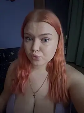 Snapshot of _Adele_Moor_ chatting on 10-30-25, 02:58  Adele Moor  online show from 10-30-25, 02:58