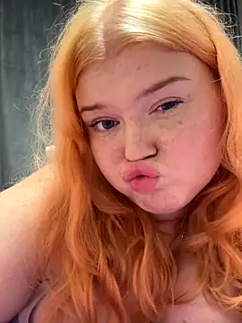 Snapshot of _Adele_Moor_ chatting on 10-07-25, 06:09  Adele Moor  online show from 10-07-25, 06:09