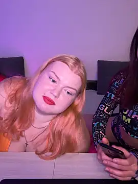 Snapshot of _Adele_Moor_ chatting on 10-12-25, 09:05  Adele Moor  online show from 10-12-25, 09:05