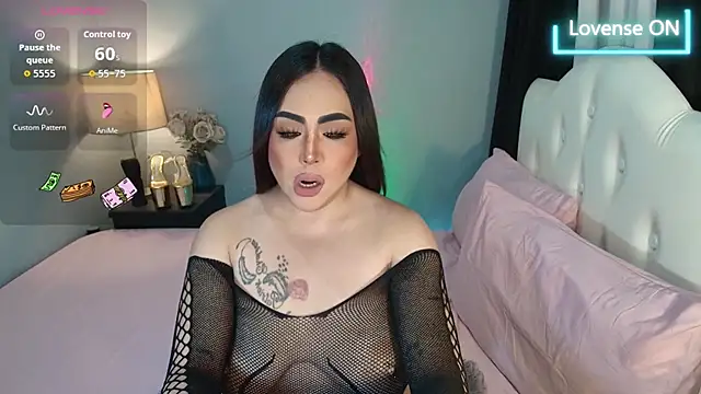 Snapshot of Unforgettable_Maria chatting on 07-30-26, 04:55 Unforgettable Maria online show from 07-30-26, 04:55