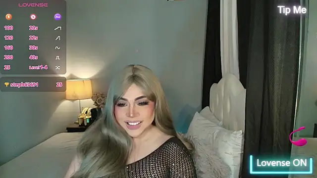 Unforgettable Maria online show from 11-24-25, 03:17