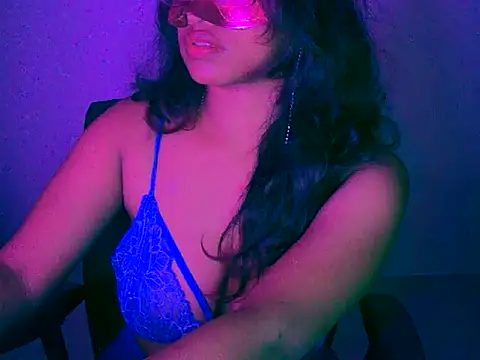 Hot-Honey20 online show from 07-06-26, 02:02