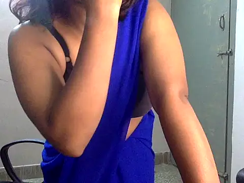 Snapshot of Hot-Honey20 chatting on 10-16-25, 02:58 Hot-Honey20 online show from 10-16-25, 02:58