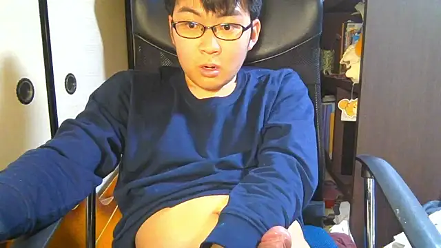 hiromu53 online show from 04-01-26, 11:44