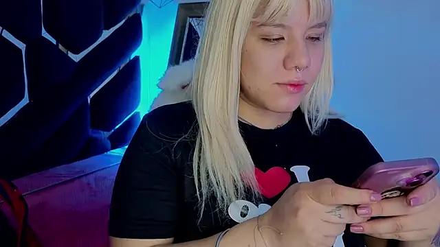 Melissa Adamsx online show from 03-28-26, 07:04