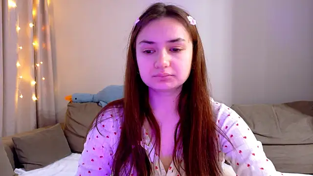 Lelia Vibe online show from 11-13-25, 05:33