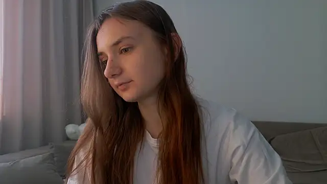 Snapshot of Lelia_Vibe chatting on 06-05-26, 02:27 Lelia Vibe online show from 06-05-26, 02:27