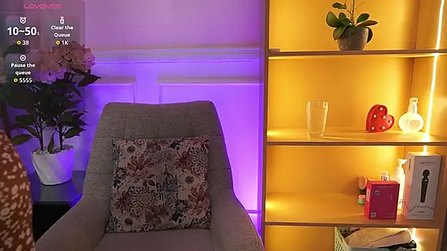 MilaCrave online show from 02-28-26, 11:43