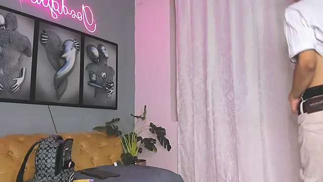 camillo virgil online show from 12-14-25, 11:38