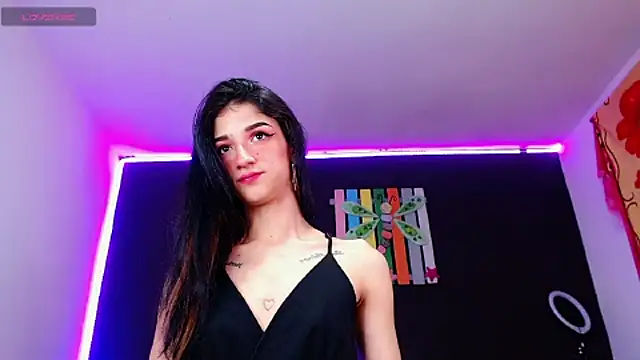 Snapshot of ingrid_zese_ chatting on 10-18-25, 06:54 ingrid zese online show from 10-18-25, 06:54