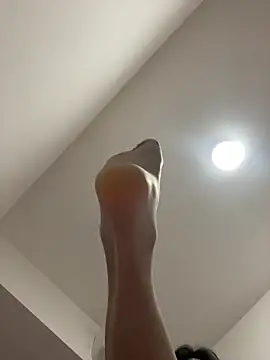 Y2Luvk online show from 02-15-26, 06:07