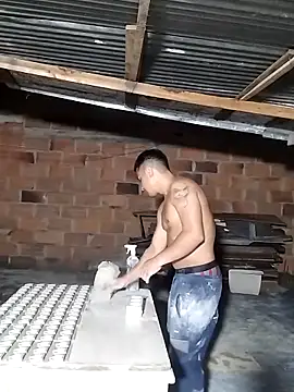 hoteder online show from 12-13-25, 08:04