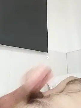 Snapshot of DannySastre91 chatting on 10-11-25, 08:04 DannySastre91 online show from 10-11-25, 08:04