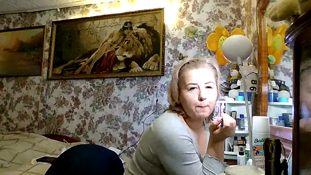 LustyyX online show from 10-16-25, 04:54