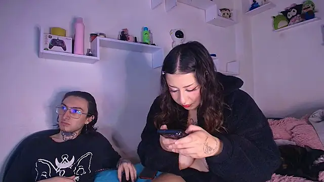 annyharriis online show from 04-08-26, 06:53