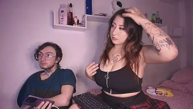 annyharriis online show from 12-04-25, 08:30