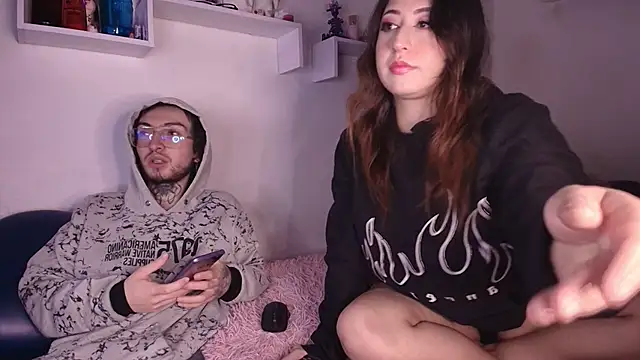 annyharriis online show from 12-15-25, 07:31