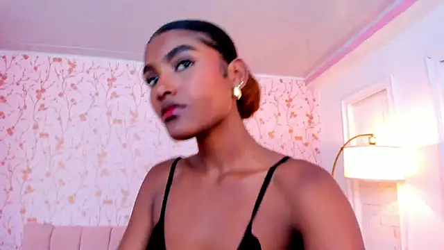 halleylorens online show from 07-06-26, 07:05
