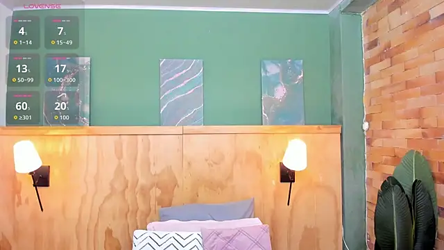 halleylorens online show from 03-13-26, 07:19