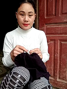 Ruaiuoi online show from 02-17-26, 12:52