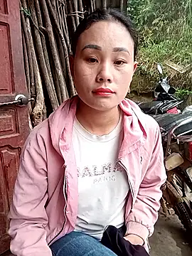 Ruaiuoi online show from 02-18-26, 01:03