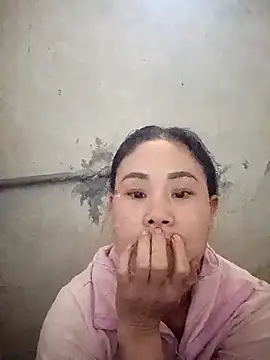 Ruaiuoi online show from 02-28-26, 06:24