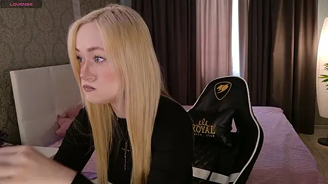 HeyMonkey  online show from 02-11-26, 01:44