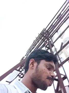 Snapshot of Desi_Partycapal chatting on 09-19-25, 12:42 Desi Partycapal online show from 09-19-25, 12:42