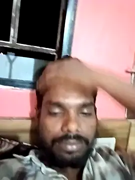 Snapshot of Desi_Partycapal chatting on 11-01-25, 06:35 Desi Partycapal online show from 11-01-25, 06:35