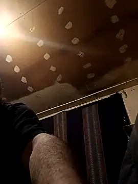 Snapshot of lucho2328 chatting on 08-04-26, 10:25 lucho2328 online show from 08-04-26, 10:25