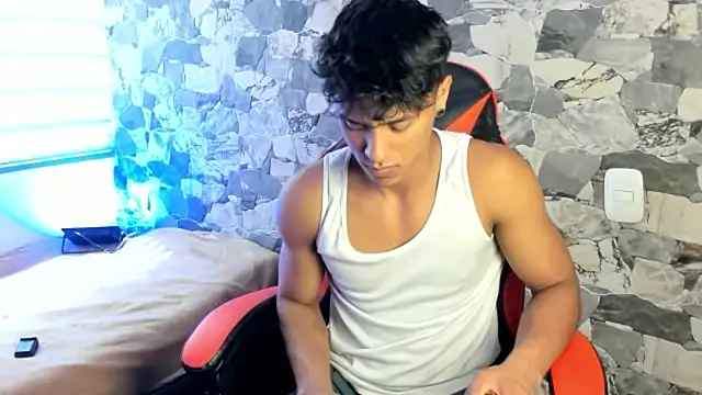 ZYZZ1312 online show from 05-30-26, 06:02
