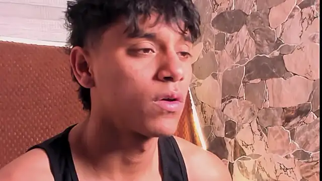 Snapshot of ZYZZ1312 chatting on 02-04-26, 02:17 ZYZZ1312 online show from 02-04-26, 02:17