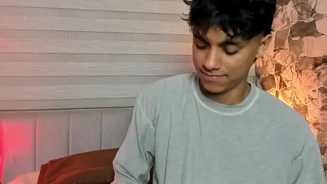 Snapshot of ZYZZ1312 chatting on 02-17-26, 03:48 ZYZZ1312 online show from 02-17-26, 03:48