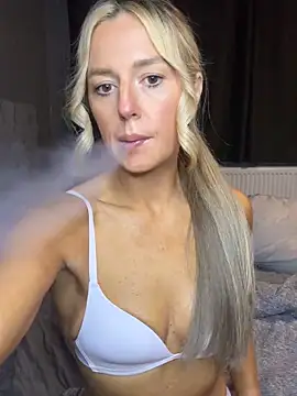 sammie-99 online show from 09-17-25, 07:49