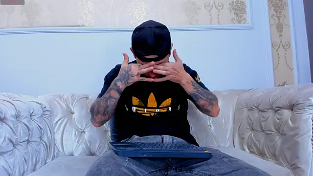 Scott Clark online show from 12-21-25, 10:50