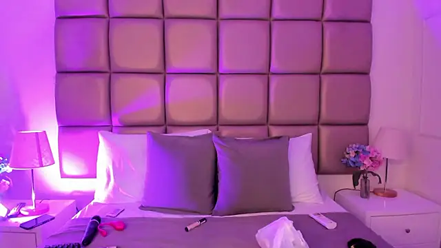 MiaMillers1 online show from 01-15-26, 11:13