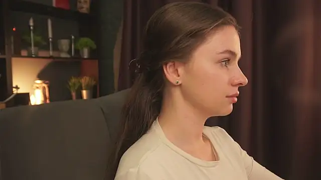 Olivia Farrell online show from 10-07-25, 12:39