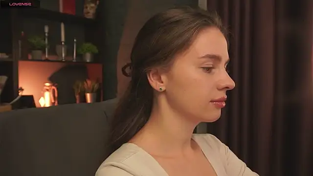 Olivia Farrell online show from 10-02-25, 12:41