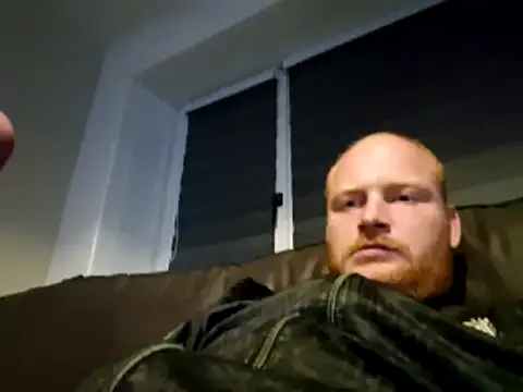 svenni2525 online show from 10-17-25, 12:14