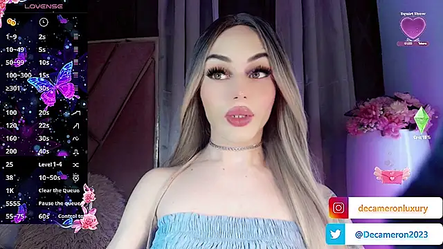 Snapshot of Cameron_baby chatting on 10-15-25, 05:17 Cameron baby online show from 10-15-25, 05:17
