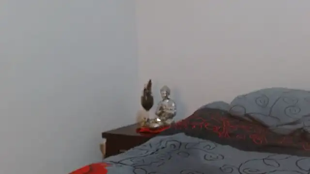 naiaratobon   online show from 02-14-26, 06:46