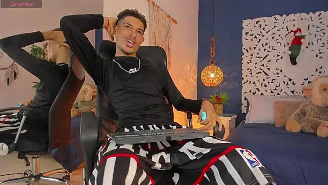 Adonis WB online show from 11-21-25, 01:59