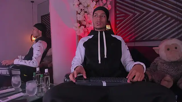 Adonis WB online show from 01-11-26, 04:08