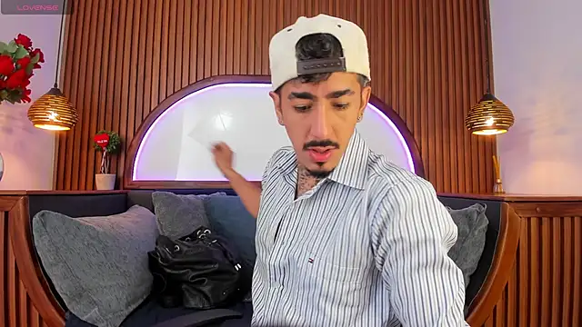 Donovan Desmond online show from 11-06-25, 07:51