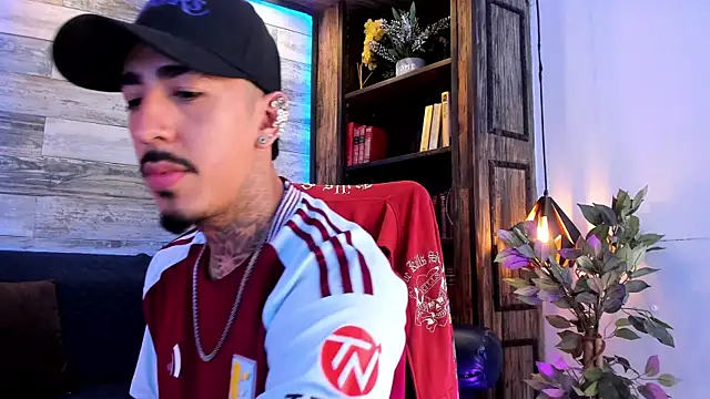 Donovan Desmond online show from 02-12-26, 03:50