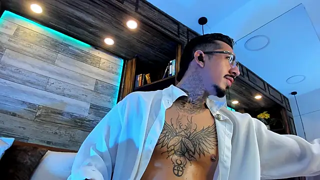 Donovan Desmond online show from 04-01-26, 01:51