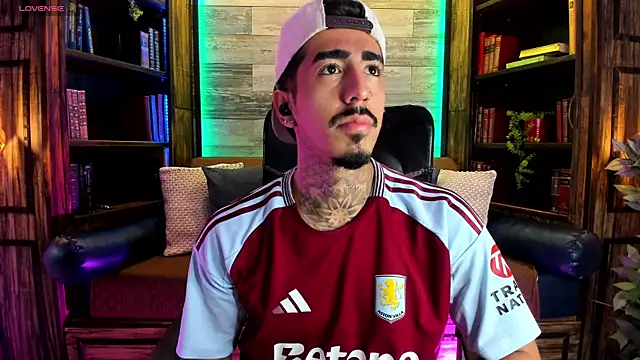 Donovan Desmond online show from 02-05-26, 01:34