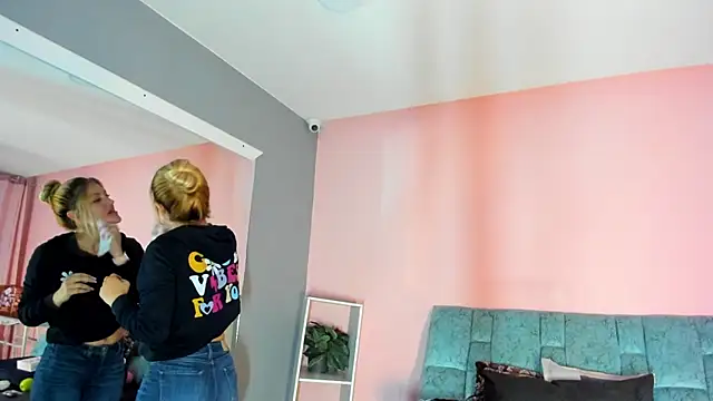 Camila Russoo online show from 01-31-26, 07:12