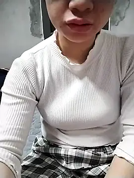 Mie rose online show from 11-30-25, 01:28